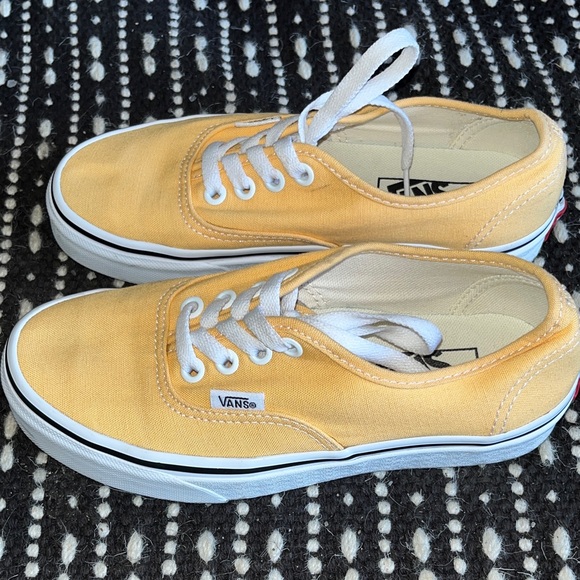 Vans Authentic - Picture 3 of 8